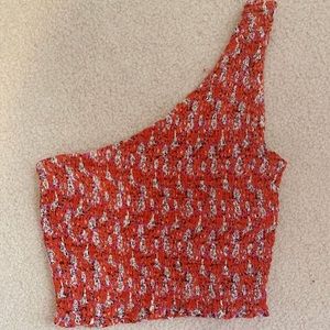 urban outfitters one shoulder floral top
